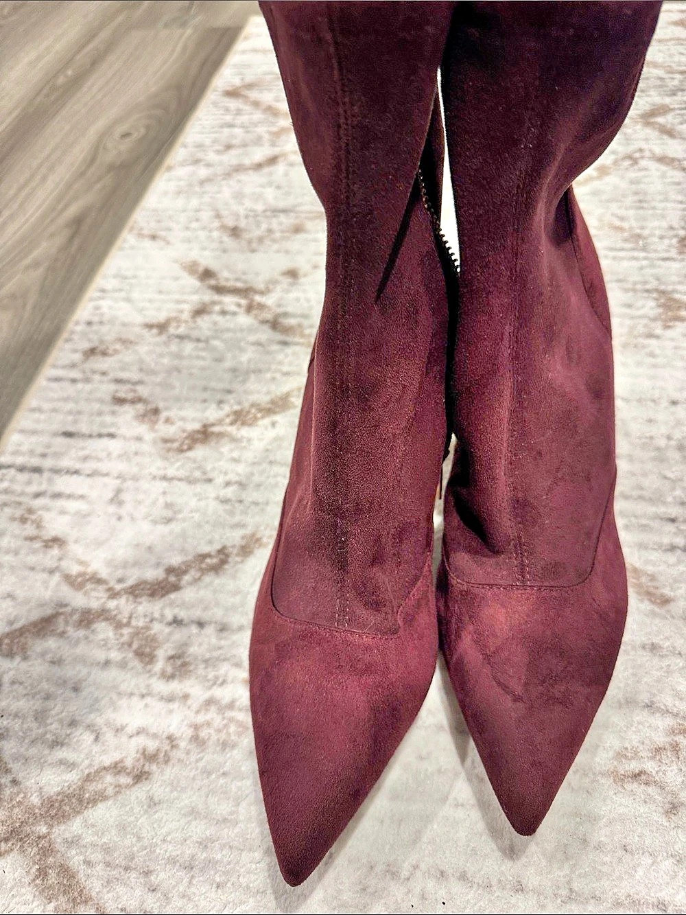 Michael Kors Pointed-Toe Heeled Boots in Burgundy US 10M Like New